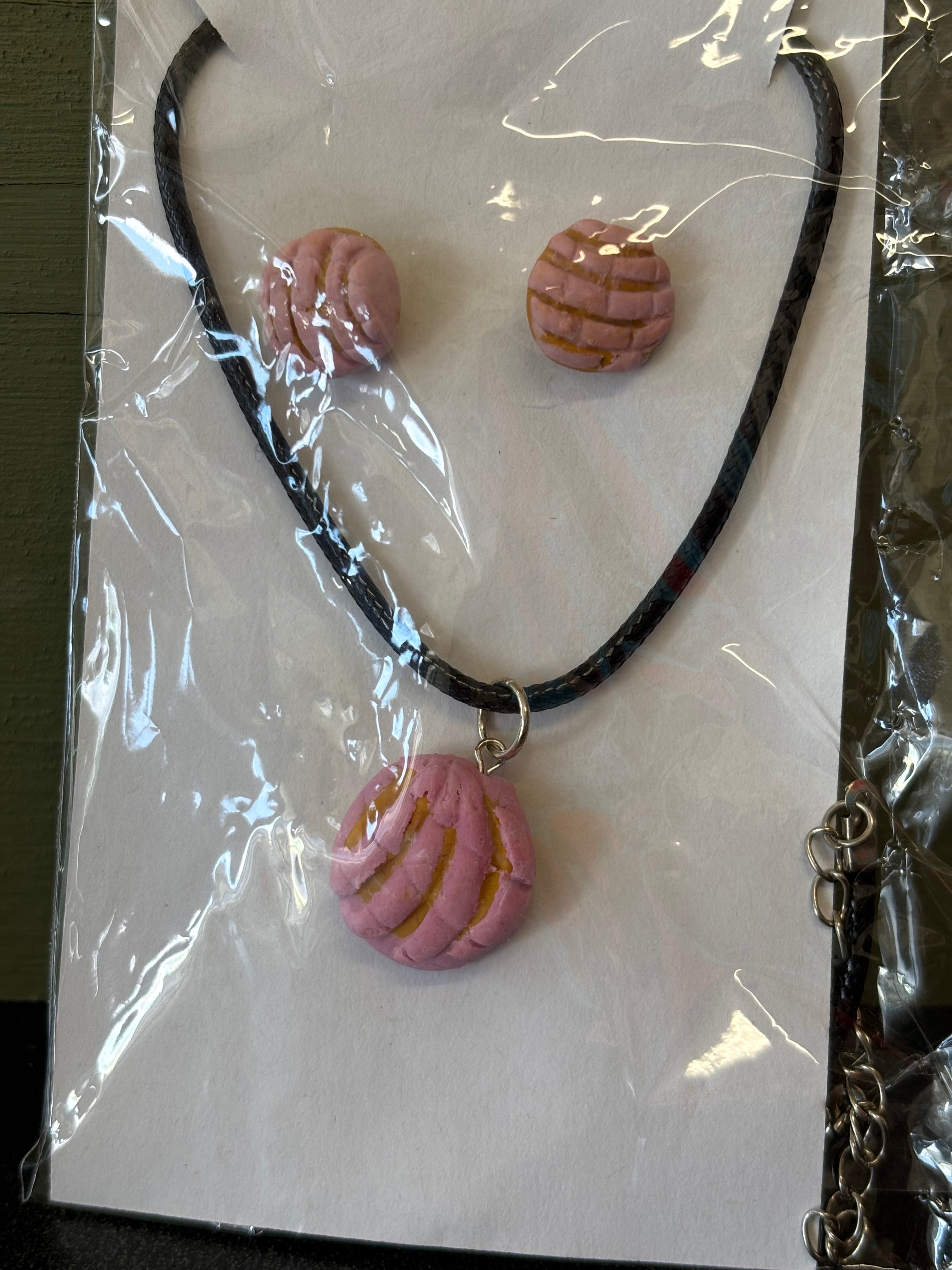 Pink pan dulce