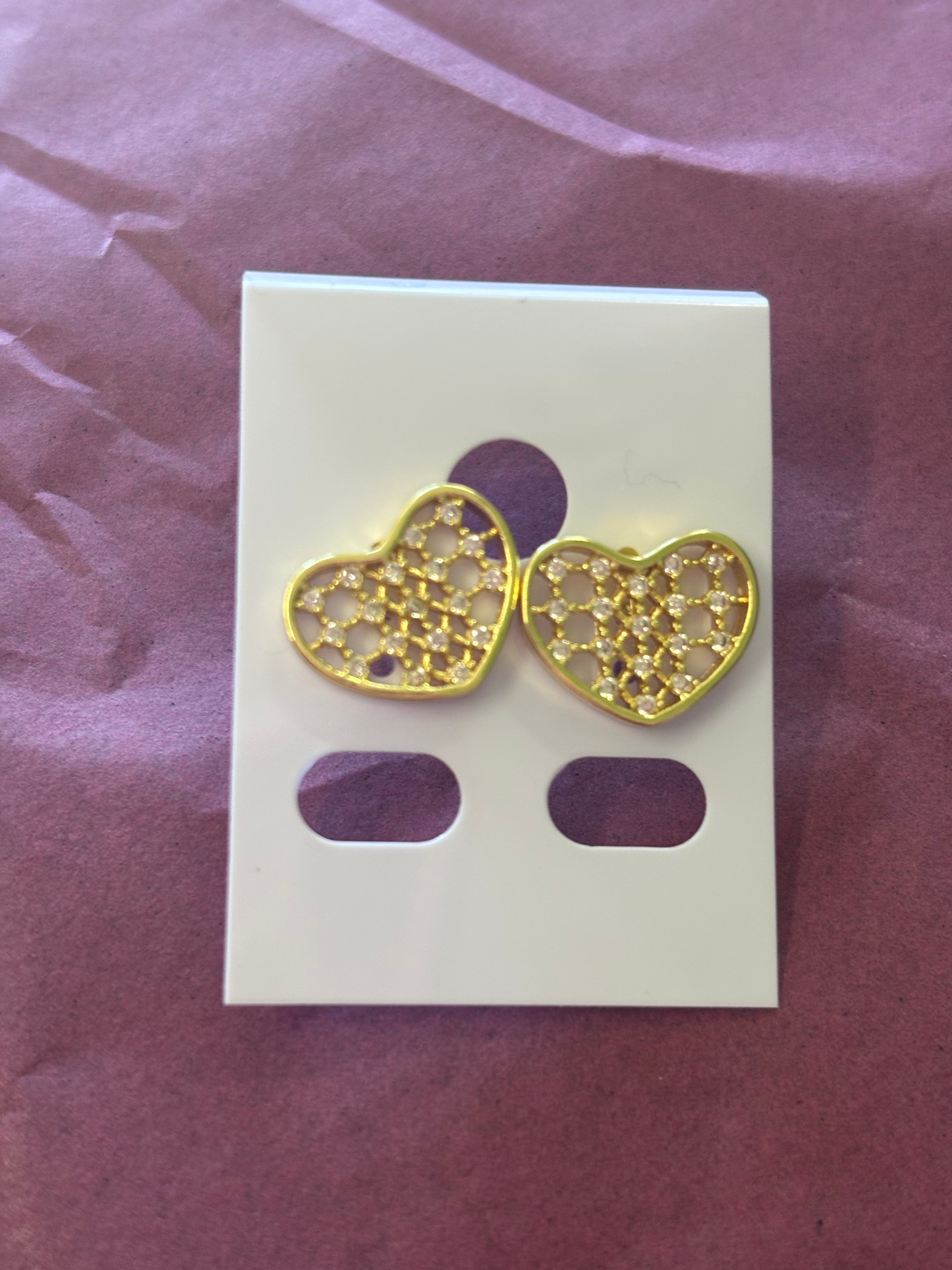 14kt Gold plated heart earrings