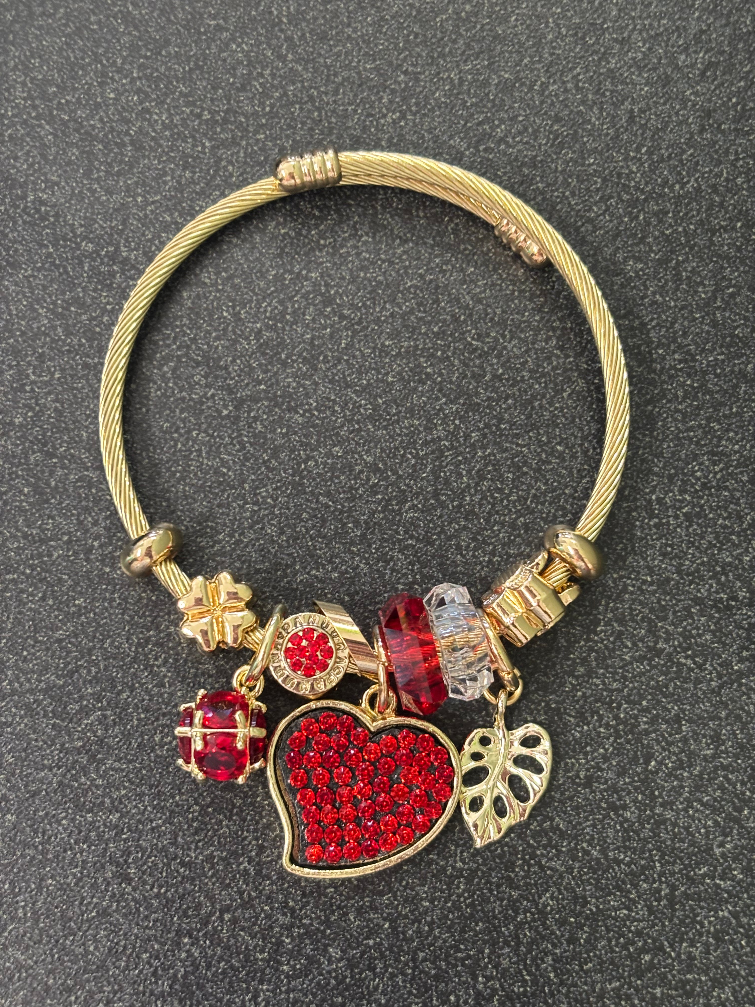 Love Pandora bracelet